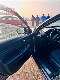 نيسان ألتيما